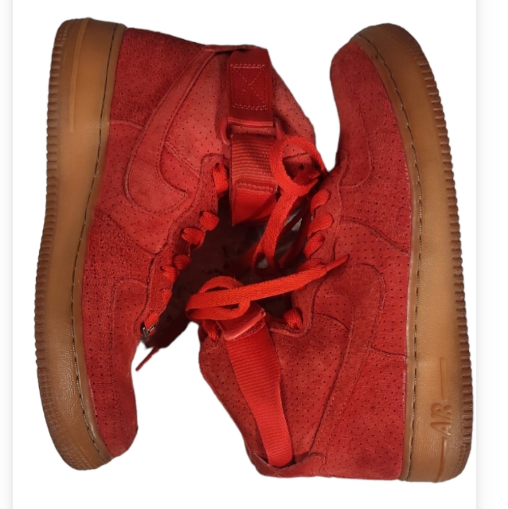 NIKE AIR FORCE 1 Hi Suede University Red Sz 8 Retro Vintage collectable - Picture 1 of 9
